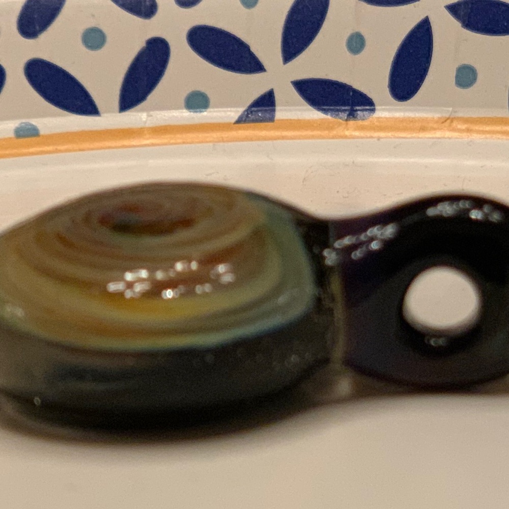 OOAK Hand blown glass pendant with spiral design - Picture 3 of 8